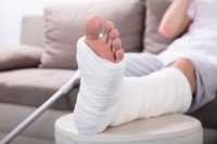 Signs Your Child Has a Broken Foot